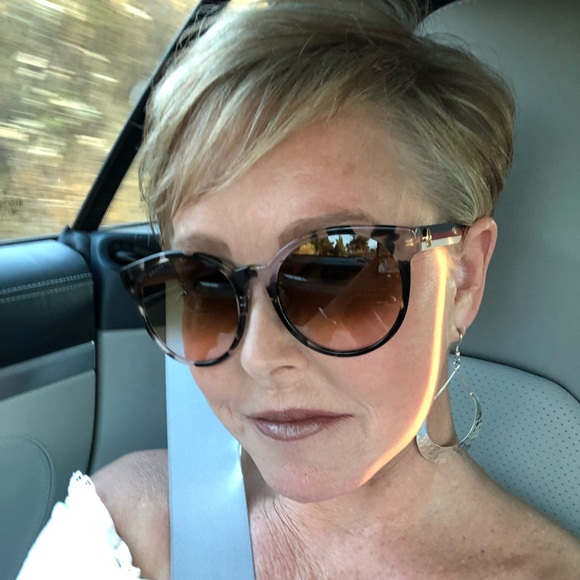 Meet your Posher, Kelly - Picture 6 of 6